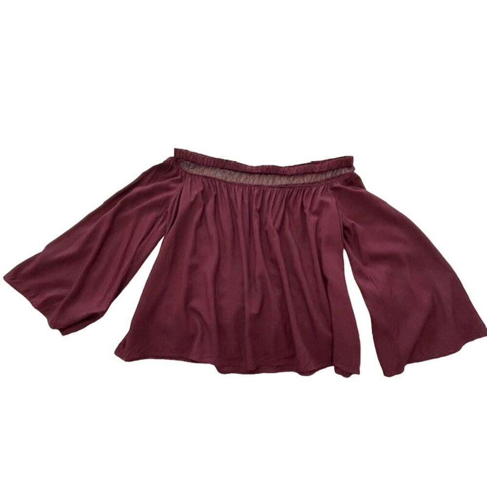 Rock & Republic women's elastic off the shoulder blouse.